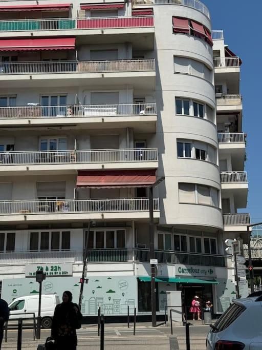 Magnifique 2 Pieces A 2 Pas De La Appartement *