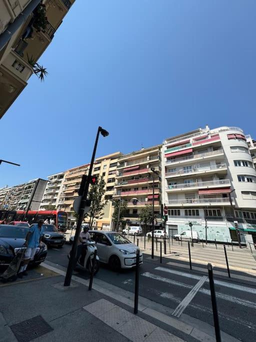 Magnifique 2 Pieces A 2 Pas De La Appartement Nice